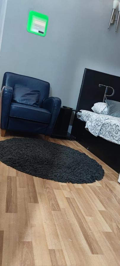 Top Rooms Ni Εξωτερικό φωτογραφία